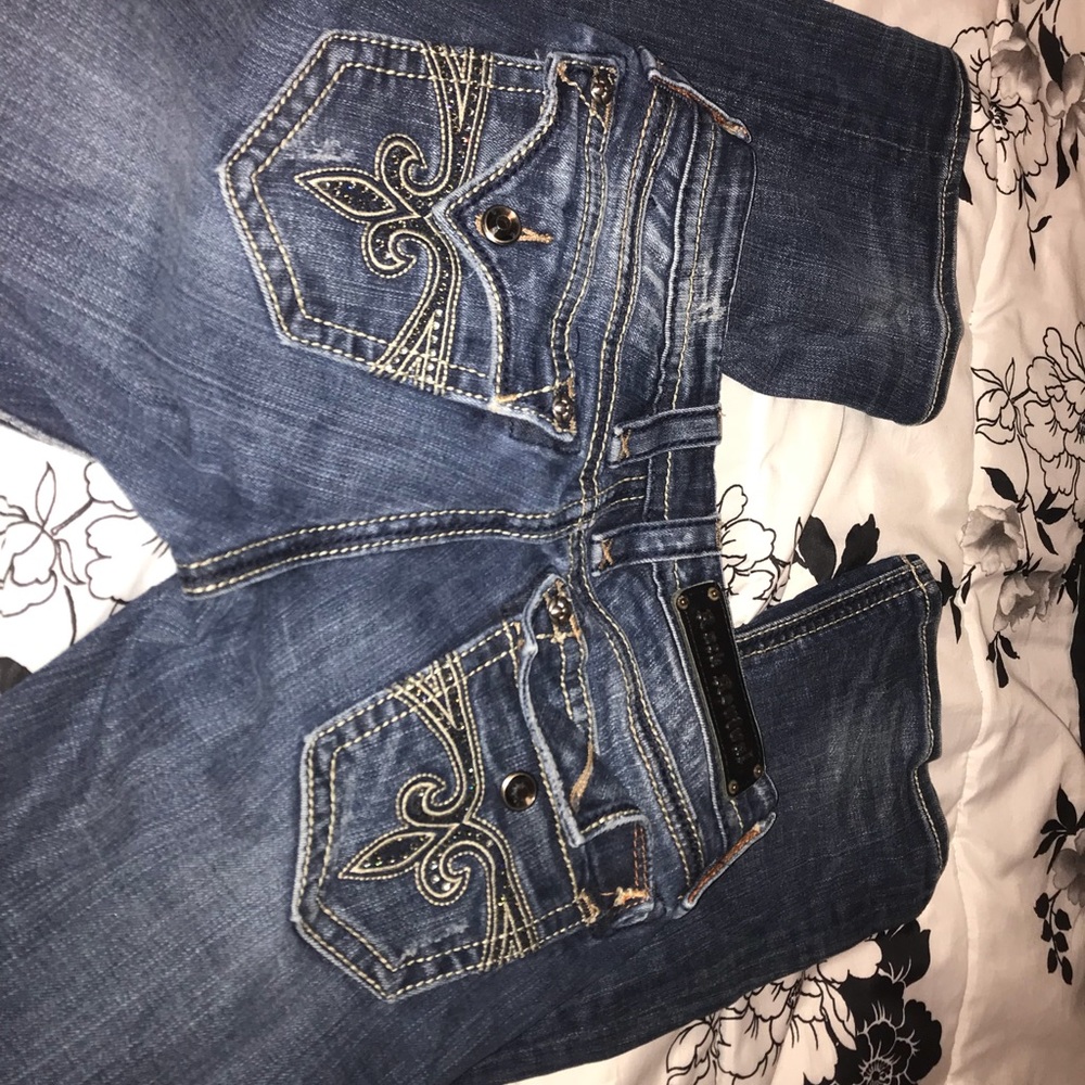 boot cut jeans